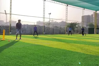 Arihant Sport City Box Cricket