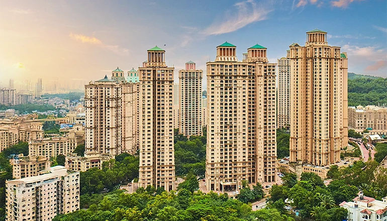 Hiranandani Highland Overview