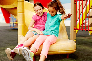 KIDS' PLAY AREA