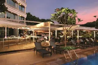 POOLSIDE CAFE