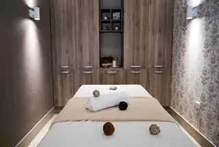 Spa & Salon